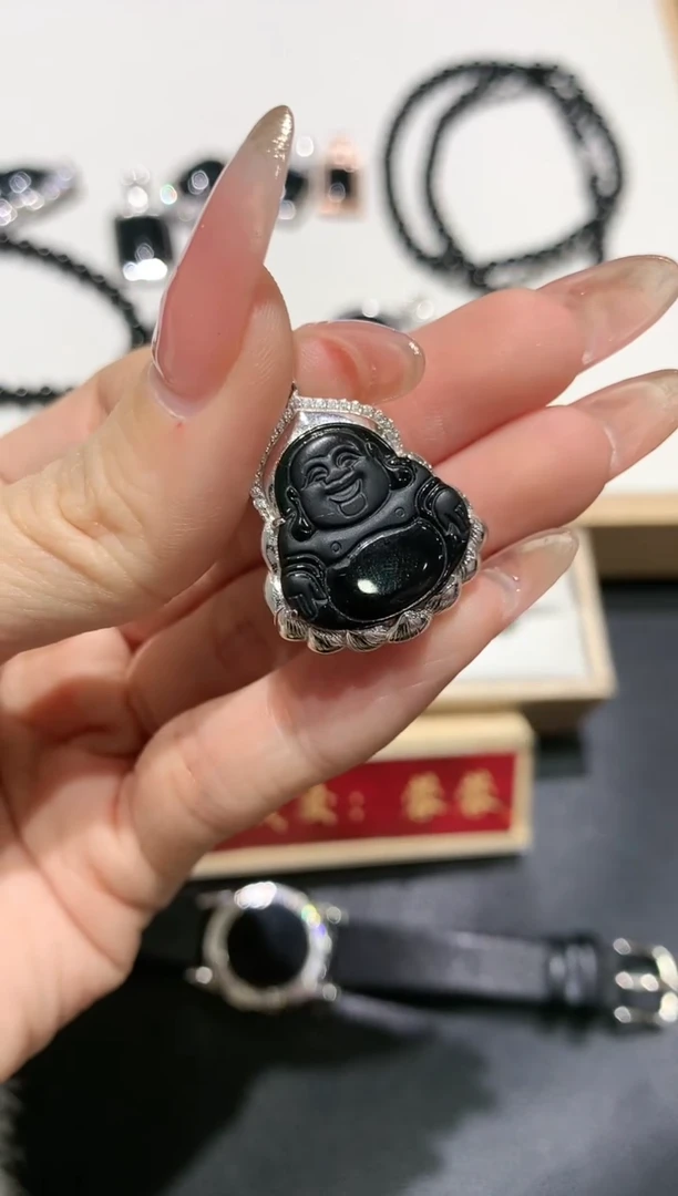 【闪购商品】翡翠吊坠(不含链)银S925镶嵌48多人多样性随机发货1件