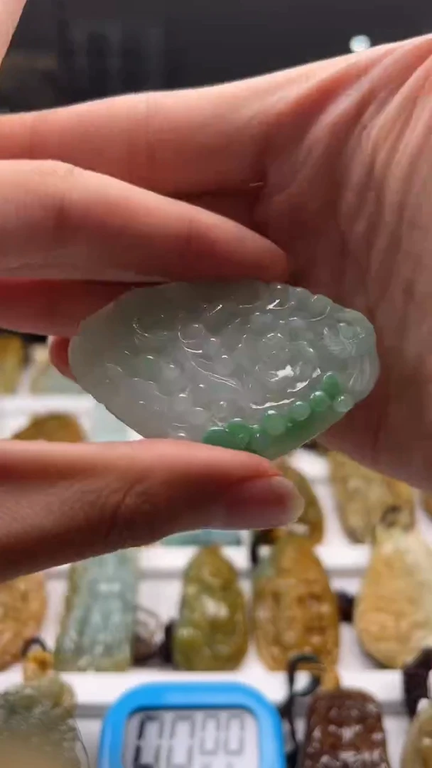 翡翠未镶嵌颈饰天然翡翠