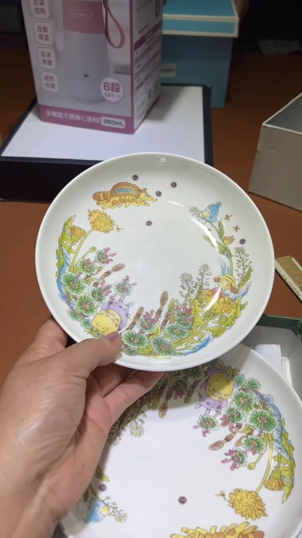 瓷片碗碟好物一件不留@@1