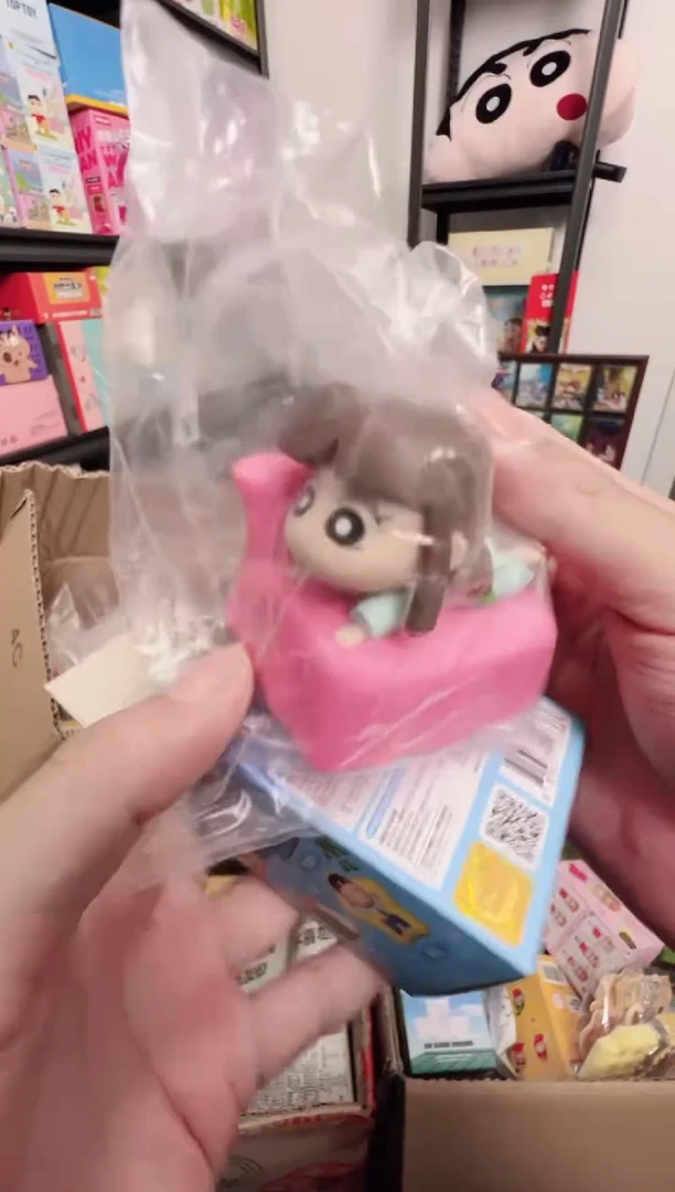 搪胶韩谷正版蜡笔小新小夜灯小爱