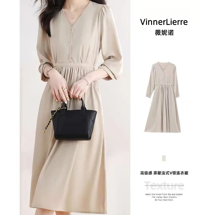 薇妮诺茶歇法式连衣裙V领裙子韩版夏遮肚小黑裙显瘦系带自然密语