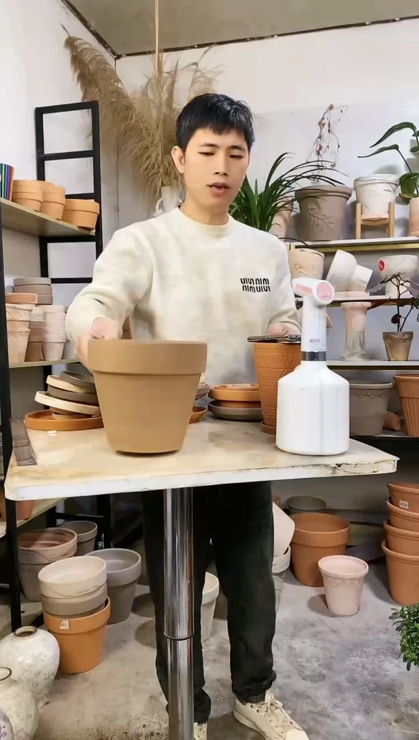 【闪购商品】红陶20*18咖啡 2盆无托