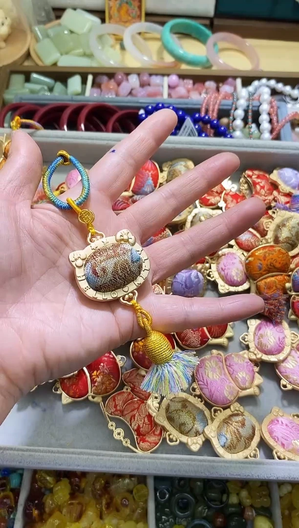 未镶嵌玛瑙/玉髓珠宝半成品宋锦kt猫