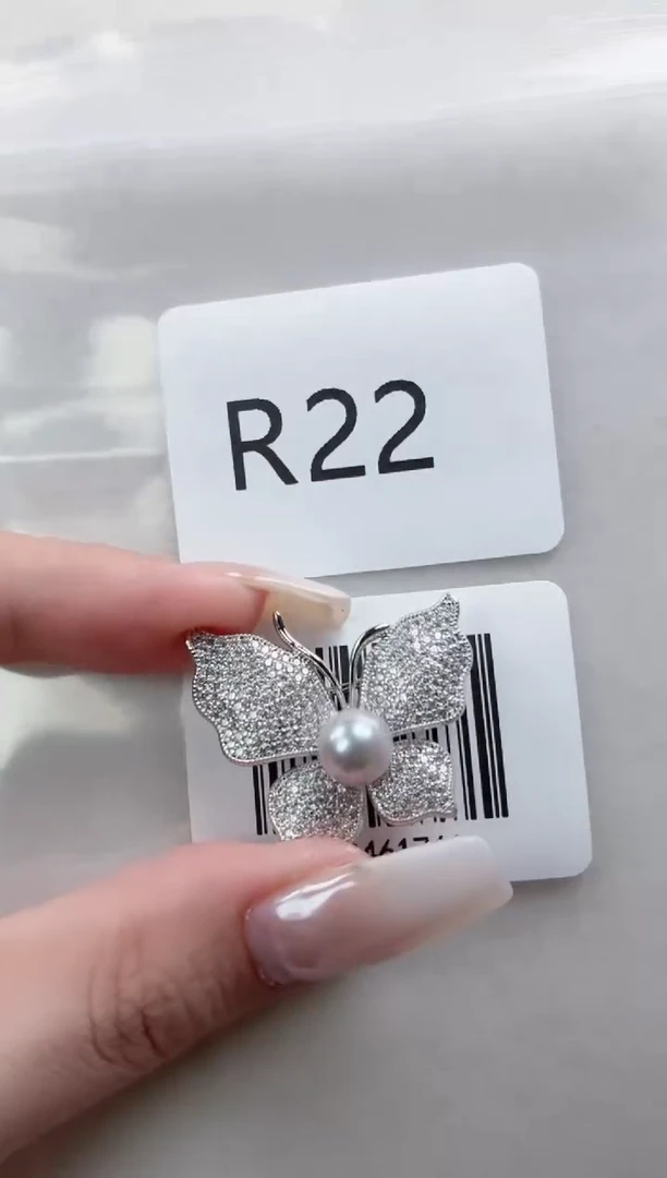 未镶嵌胸针海水珍珠R22