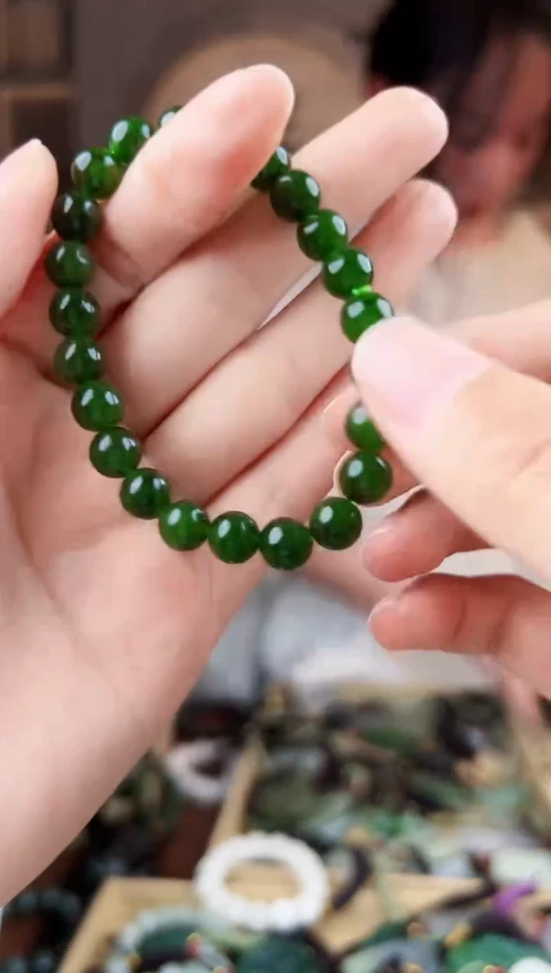 颈饰未镶嵌和田玉拍一发一，多样性发货