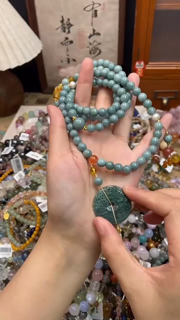 未镶嵌翡翠手饰271