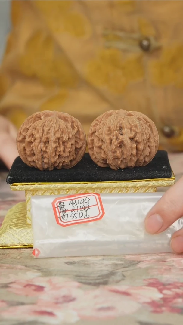 把件文玩核桃一代楼