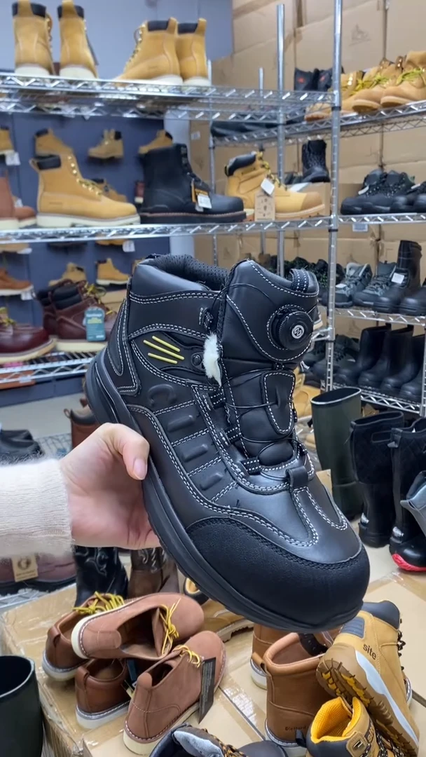 牛皮42码，394号，运动鞋码 ，默认微瑕，加毛，防砸防刺