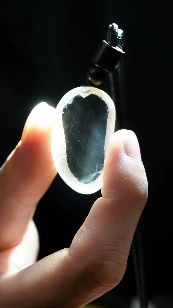 吊坠(赠链)未镶嵌水晶水晶