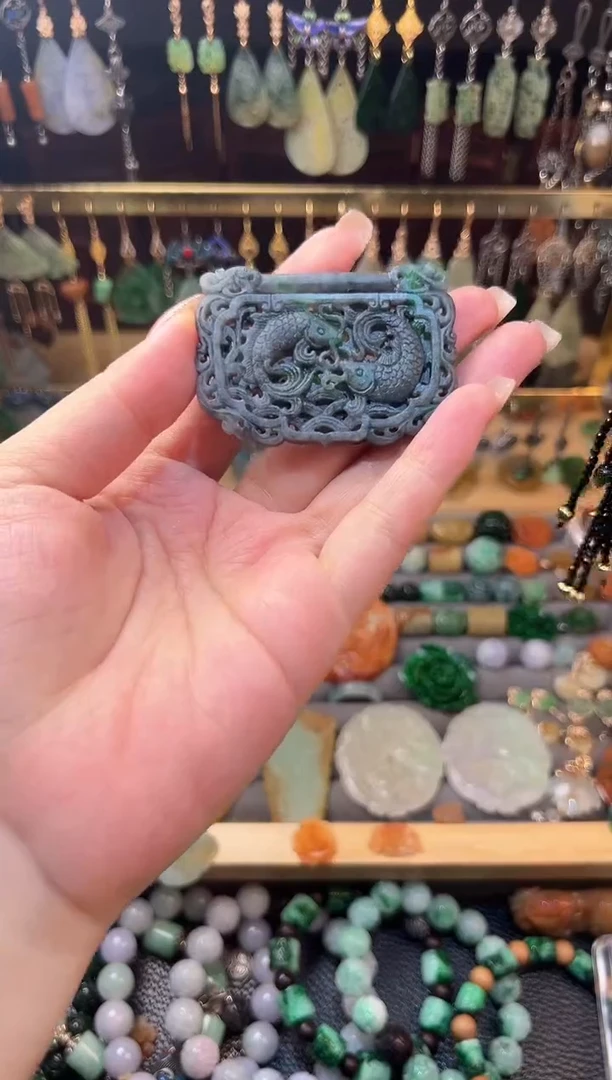 定制翡翠未镶嵌翡翠