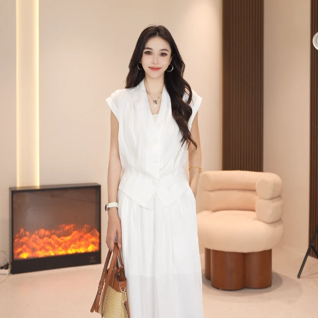 Basic House/百家好夏季时尚法式气质显瘦百搭上衣长裤套装DX708