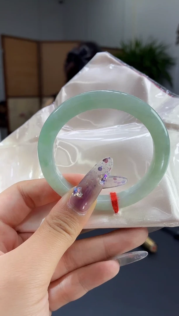 翡翠手镯未镶嵌111111111111