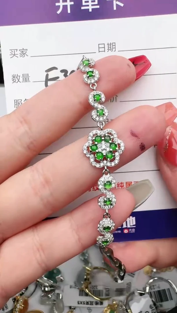 翡翠戒指银S925镶嵌1111