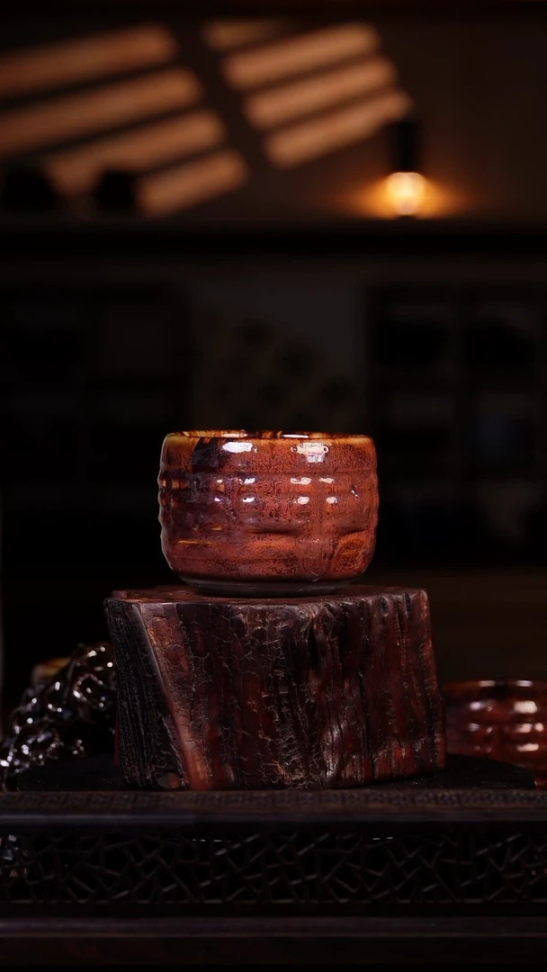其他钧瓷钧窑瓷器无匣钵裸烧柴烧炭烧纯手工手刻八卦杯85*60mm