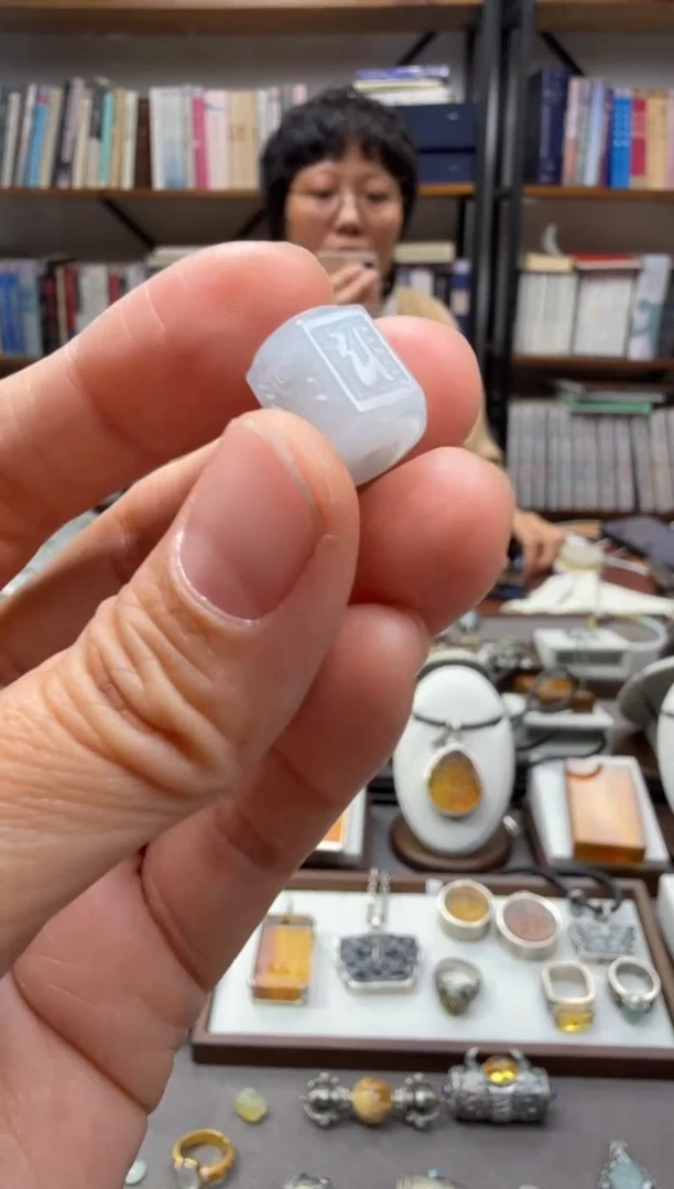 颈饰未镶嵌翡翠配饰15