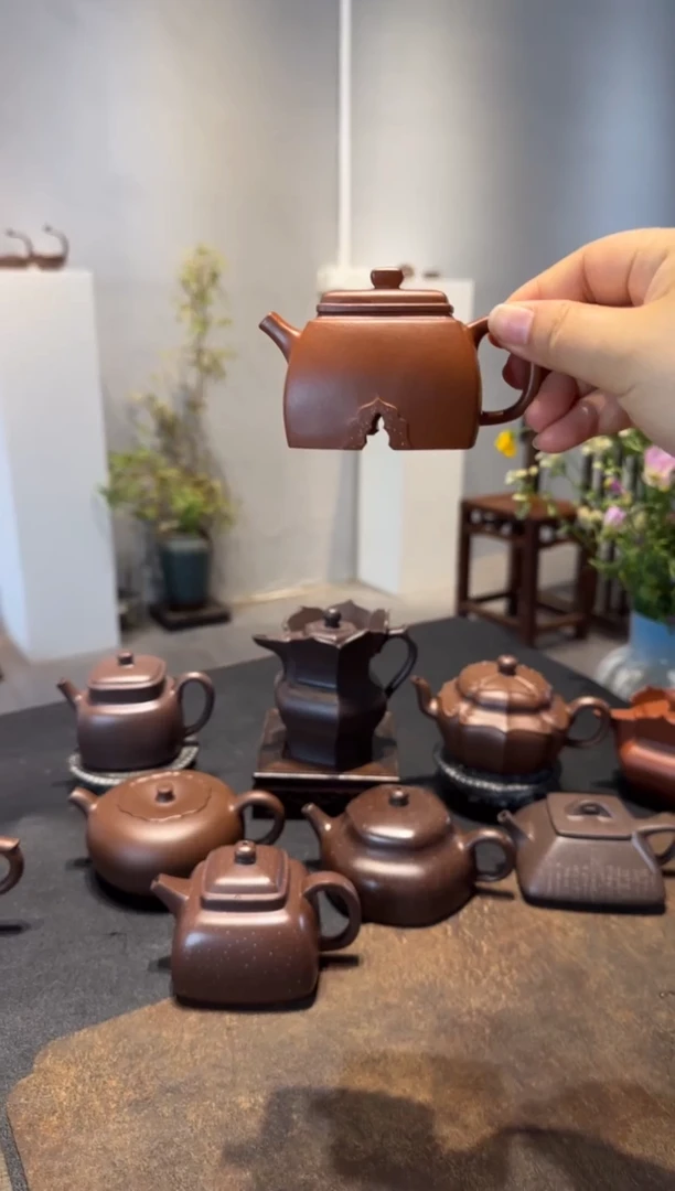 茶壶紫砂小悟空 黄龙山朱泥