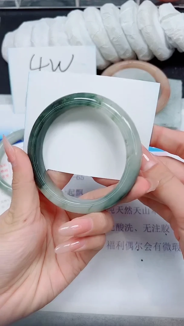 【闪购商品】石英质玉手镯未镶嵌A238-64/65