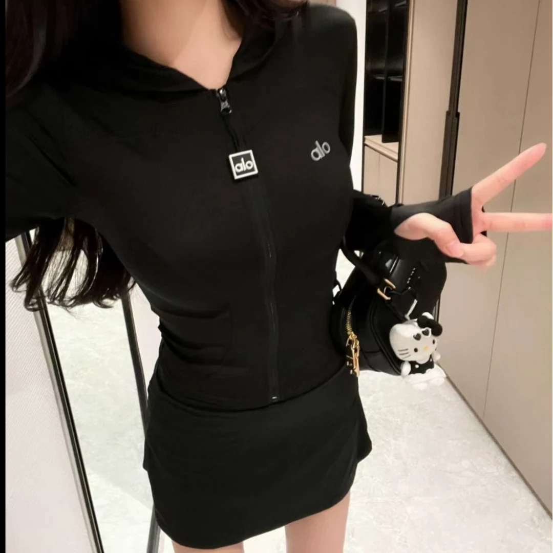 千金清冷感贵系衣服洋气衣服女网红洋气炸街女装瑜伽防晒外套