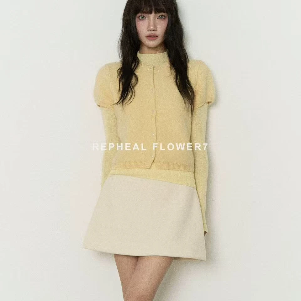 XiANJiE|“韵律春光”软糯珍珠扣百搭圆领针织短袖上衣女