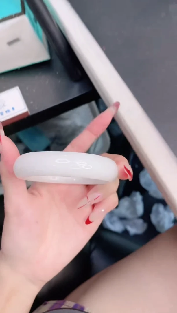 和田玉手镯未镶嵌17G105-56