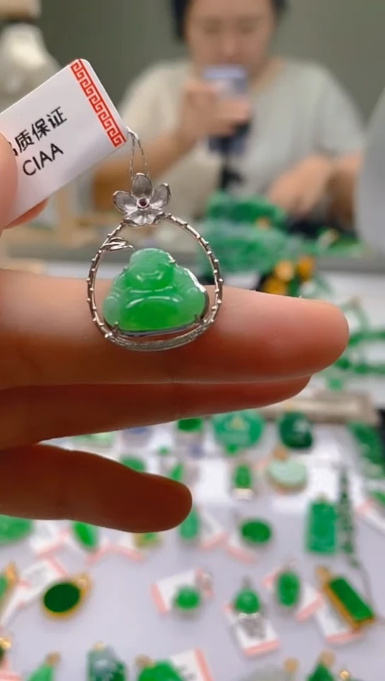 【闪购商品】翡翠颈饰18K金镶嵌新号开播，全场乱卖
