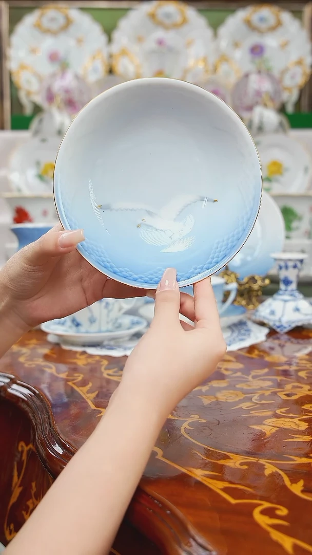 摆件米多家中古瓷器如图所示3