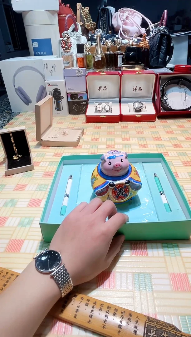 瓷片瓷器 库房到期 全部地板价@@1