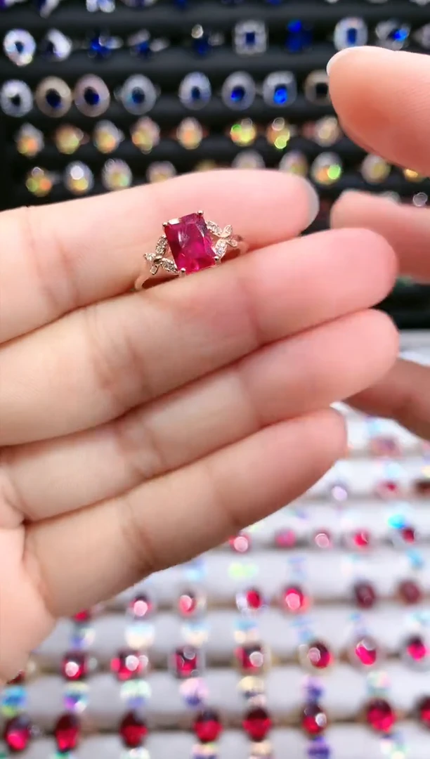 【闪购商品】红宝石戒指银S925镶嵌玫瑰金6.8