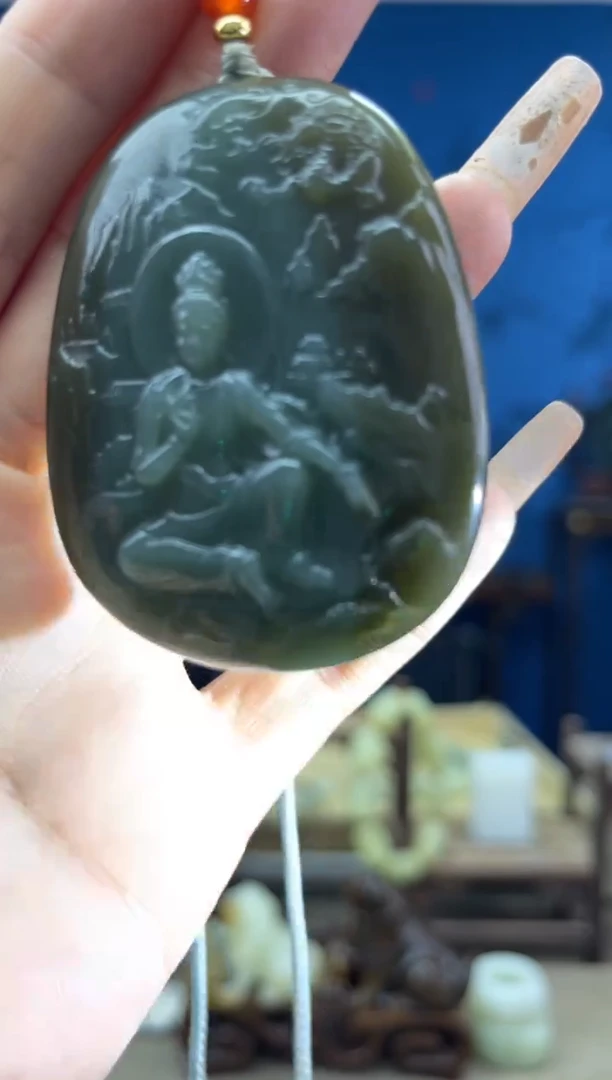 和田玉未镶嵌颈饰1