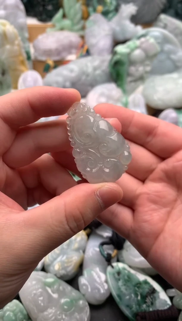 吊坠(不含链)未镶嵌翡翠1