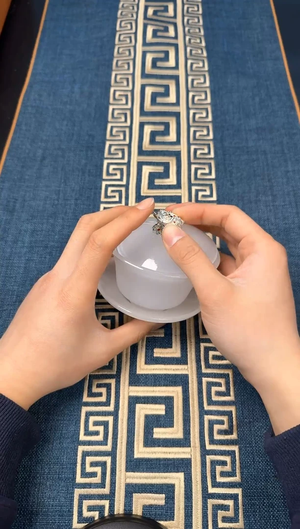 【闪购商品】琉璃盖碗鎏银金蟾