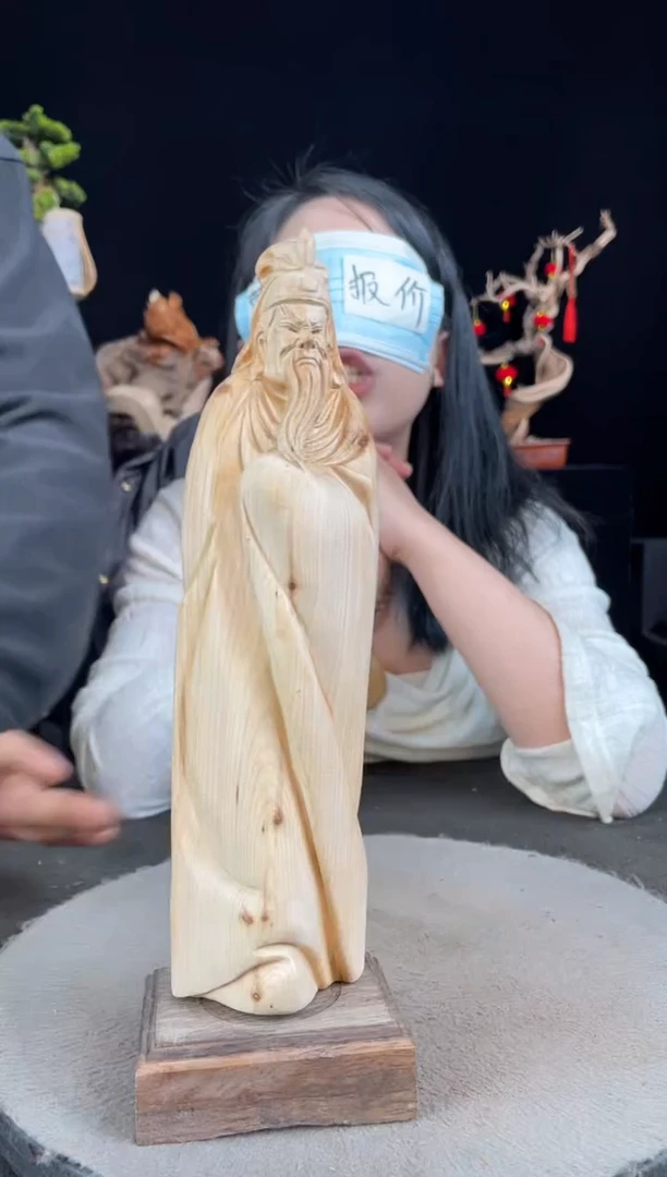 【闪购商品】柏木（崖柏）其他手工摆件,先抢先得!