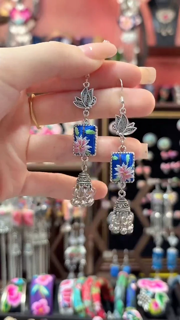 织绣 云织谣民族风精美饰品   39