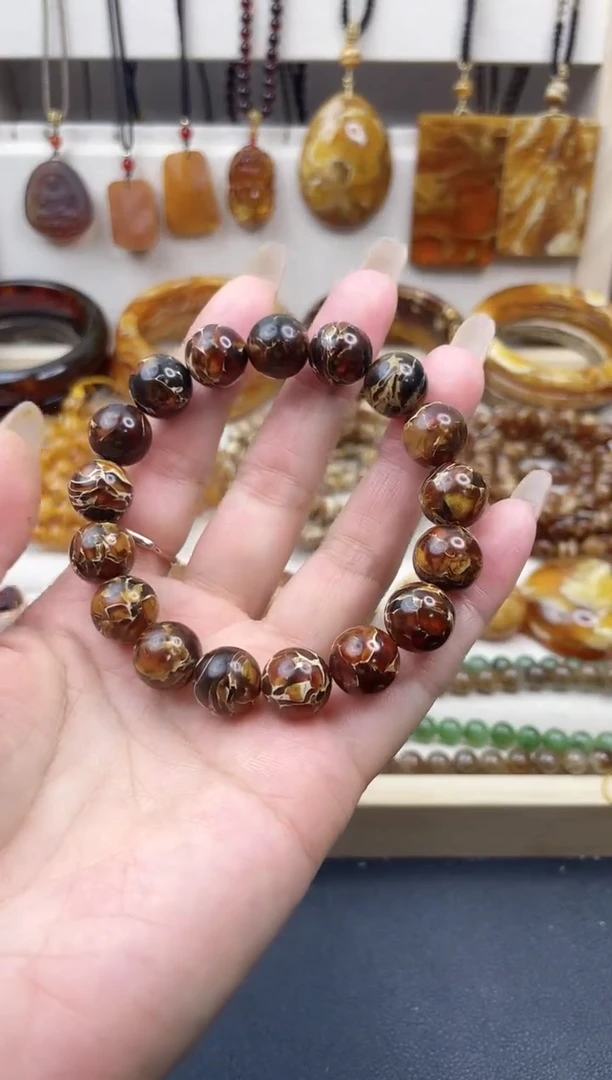 未镶嵌琥珀裸石黑花蜡卡11+