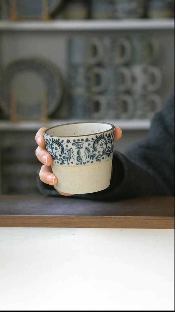 陶粗陶手绘鸢尾花猪口杯220ml@7-7@