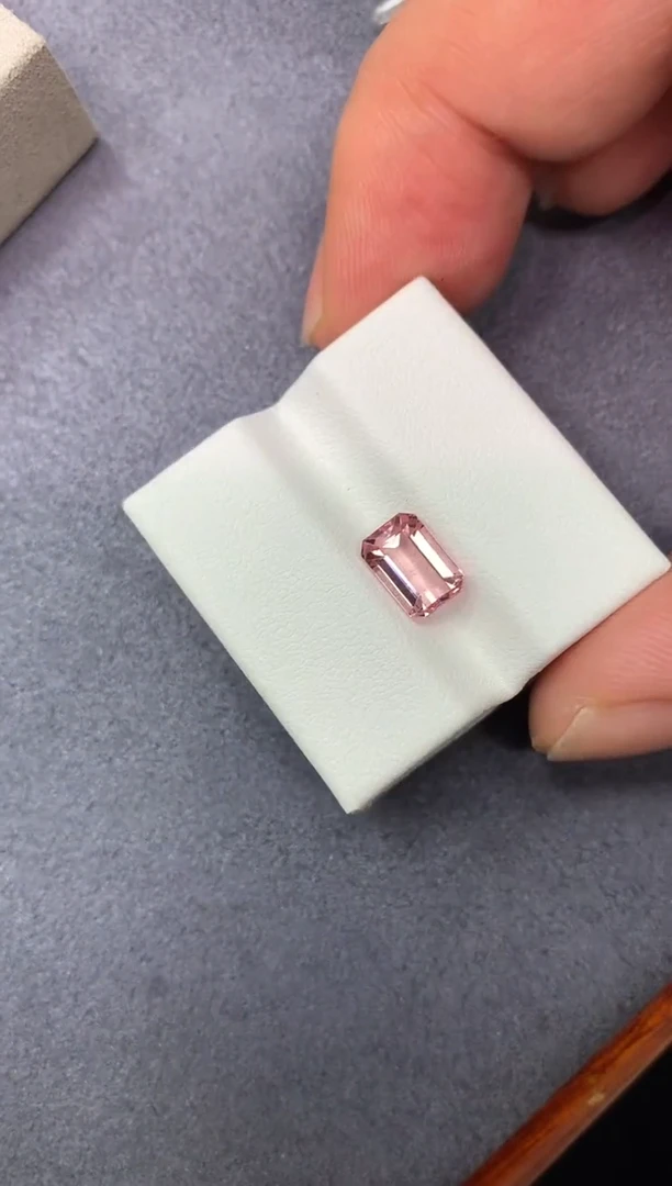 未镶嵌裸石碧玺1.95ct 13