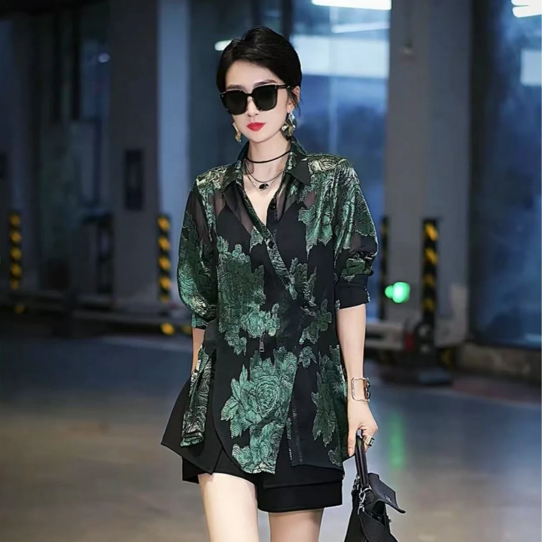 （文萱推荐）原创高级设计感提花减龄显瘦衬衣