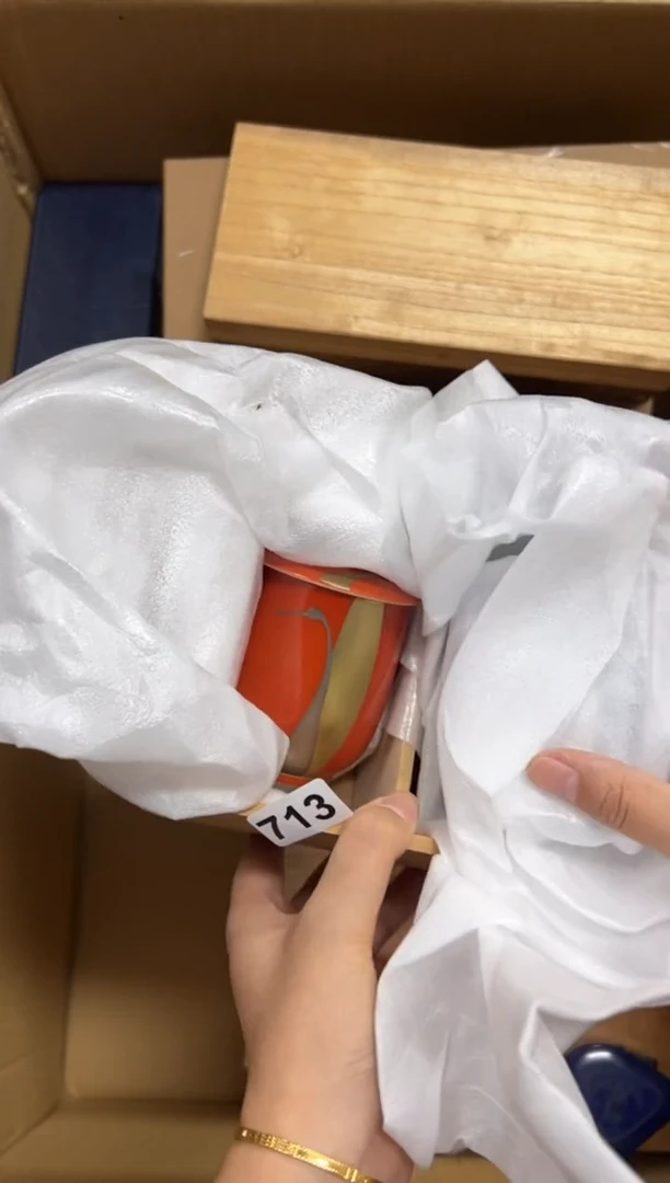 瓷片渣**?713中古商品谨慎参拍