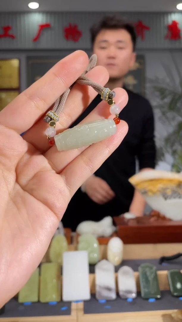 【闪购商品】和田玉颈饰未镶嵌拍一发一 多样性发货