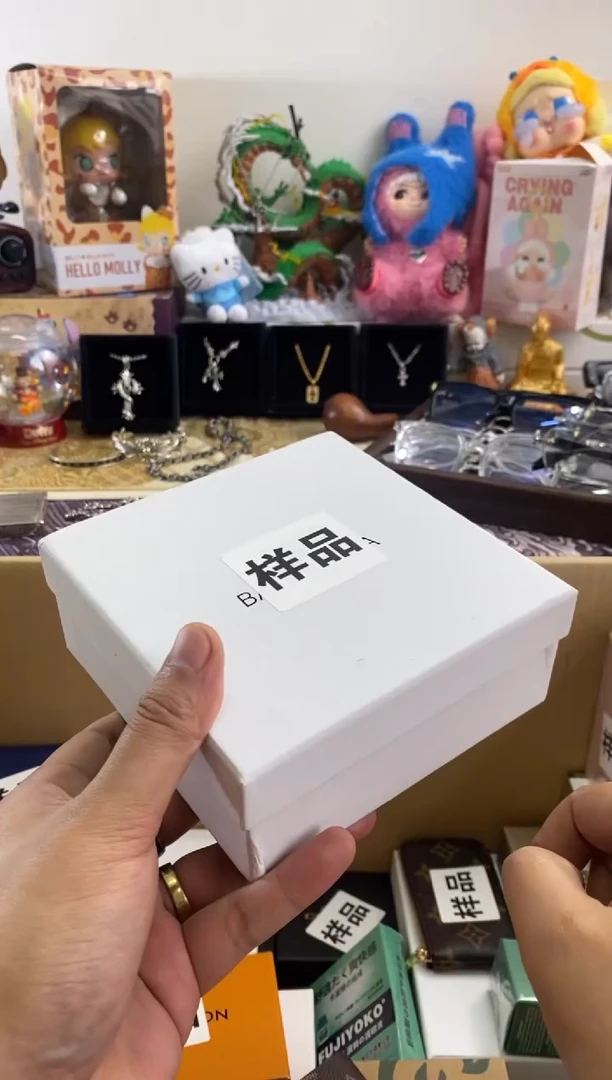 瓷片金色v=6666666666