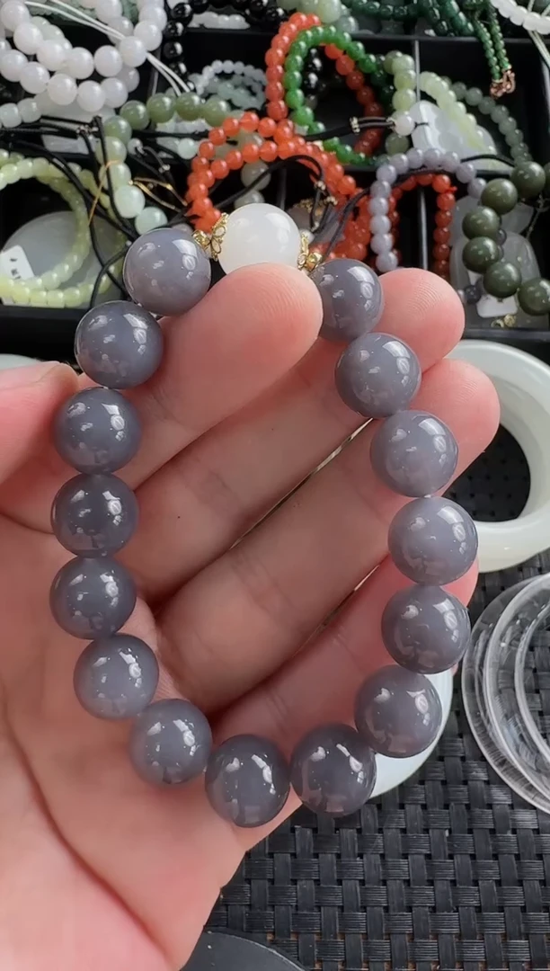 和田玉未镶嵌颈饰12mm烟紫手串