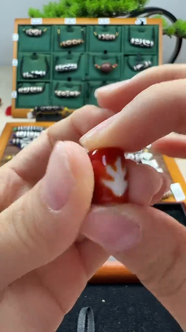 玛瑙/玉髓（覆膜）颈饰未镶嵌153（微瑕随机发货）