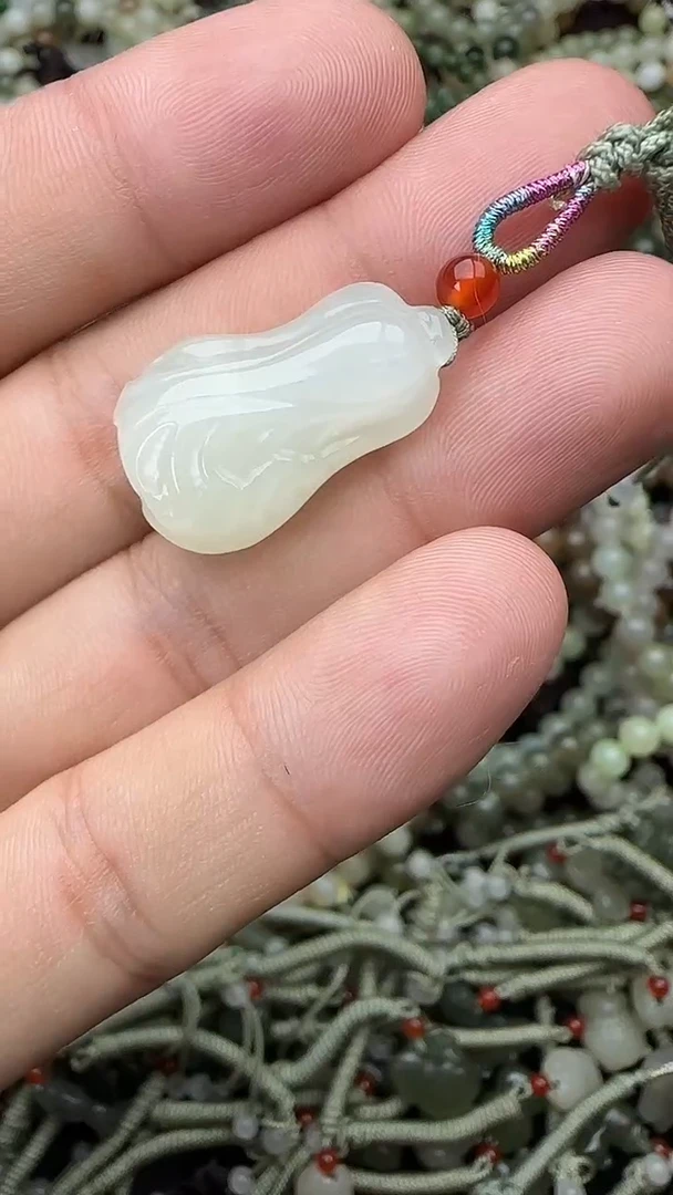 颈饰未镶嵌和田玉拍一发一