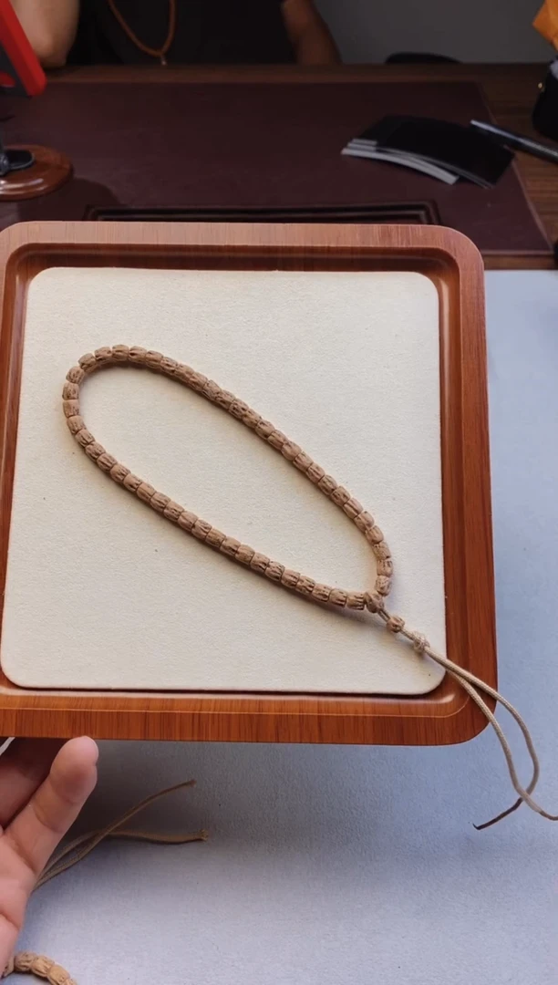 柏香籽/百香籽手串A04精工手持