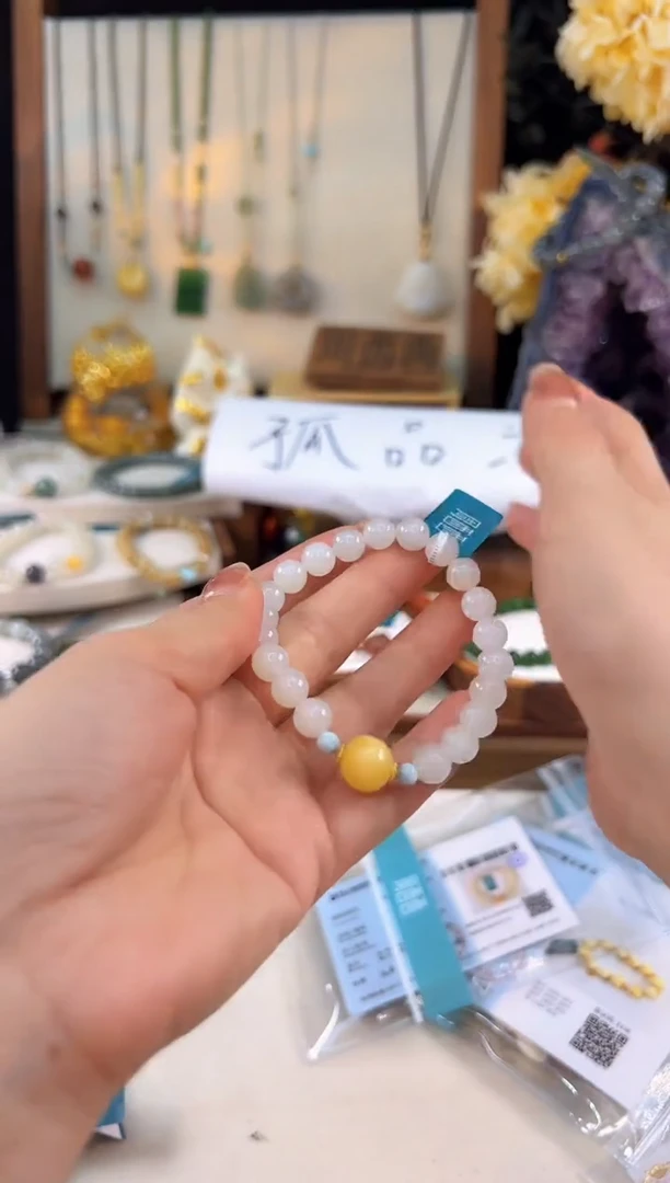 手饰和田玉18K金镶嵌@@F903D008951