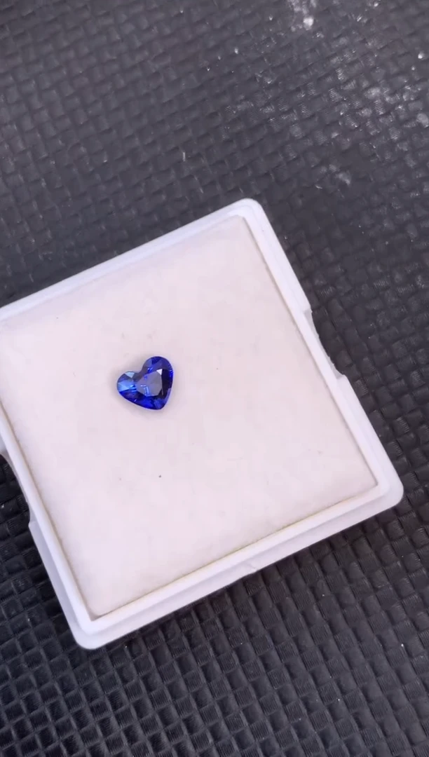裸石蓝宝石天然皇家蓝色蓝宝石1.12ct