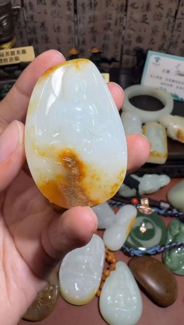 未镶嵌和田玉挂件和田玉