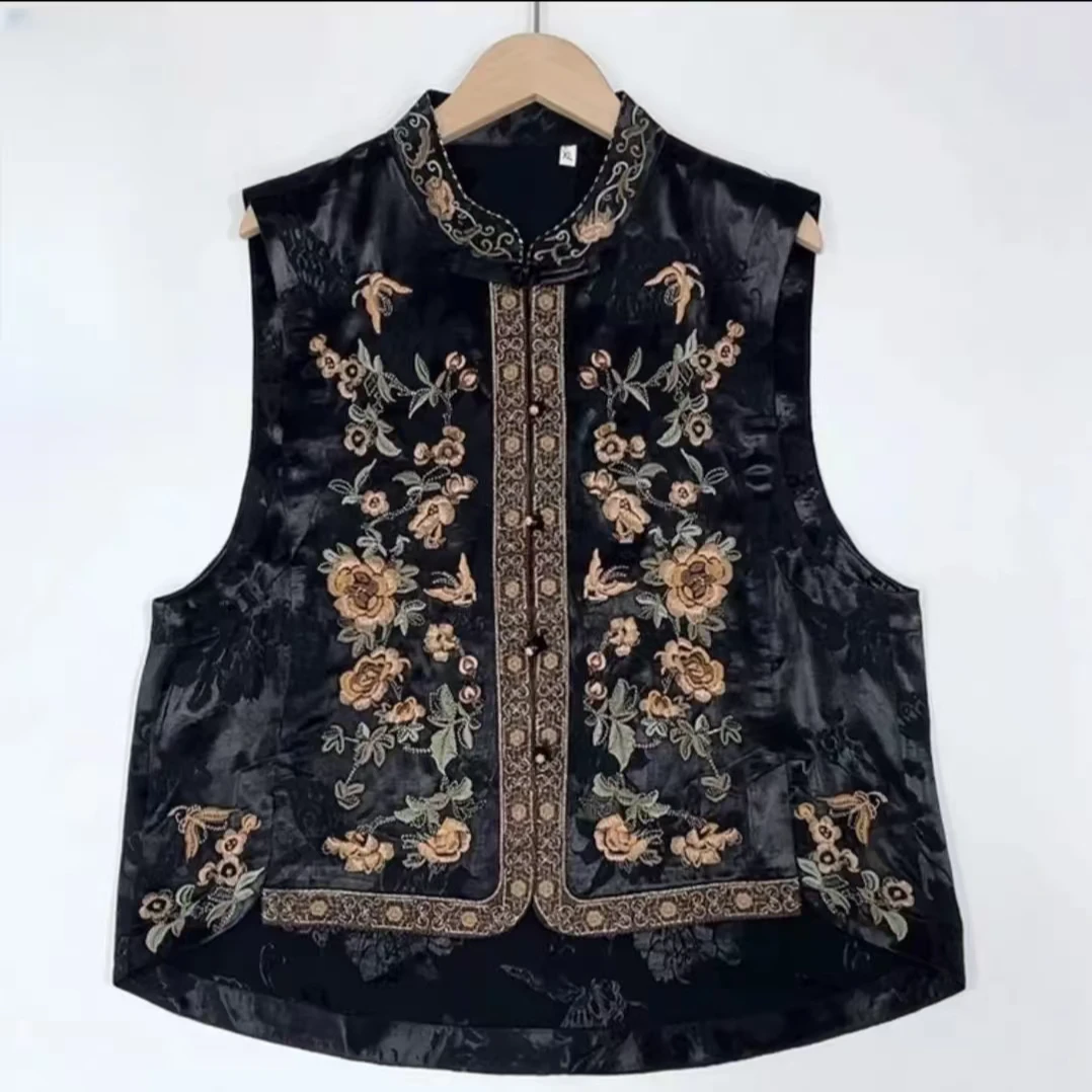 2025早春新款名族风重工刺绣马甲复古文艺中式国风无袖坎肩上衣