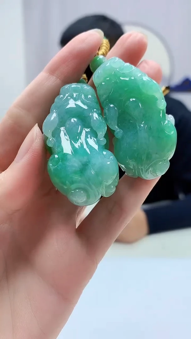 定制翡翠未镶嵌4898zm-毛货挂件263