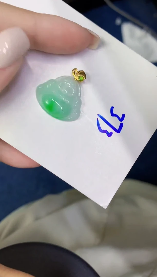 颈饰未镶嵌翡翠缅甸天然翡翠A货